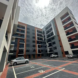 2bdrm Apartment in Lekki Phase 1 for sale