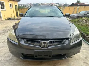 Honda Accord 2004 Gray