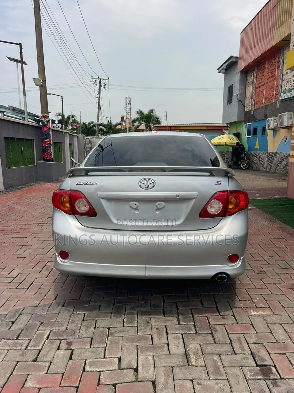 Toyota Corolla 2010 Silver