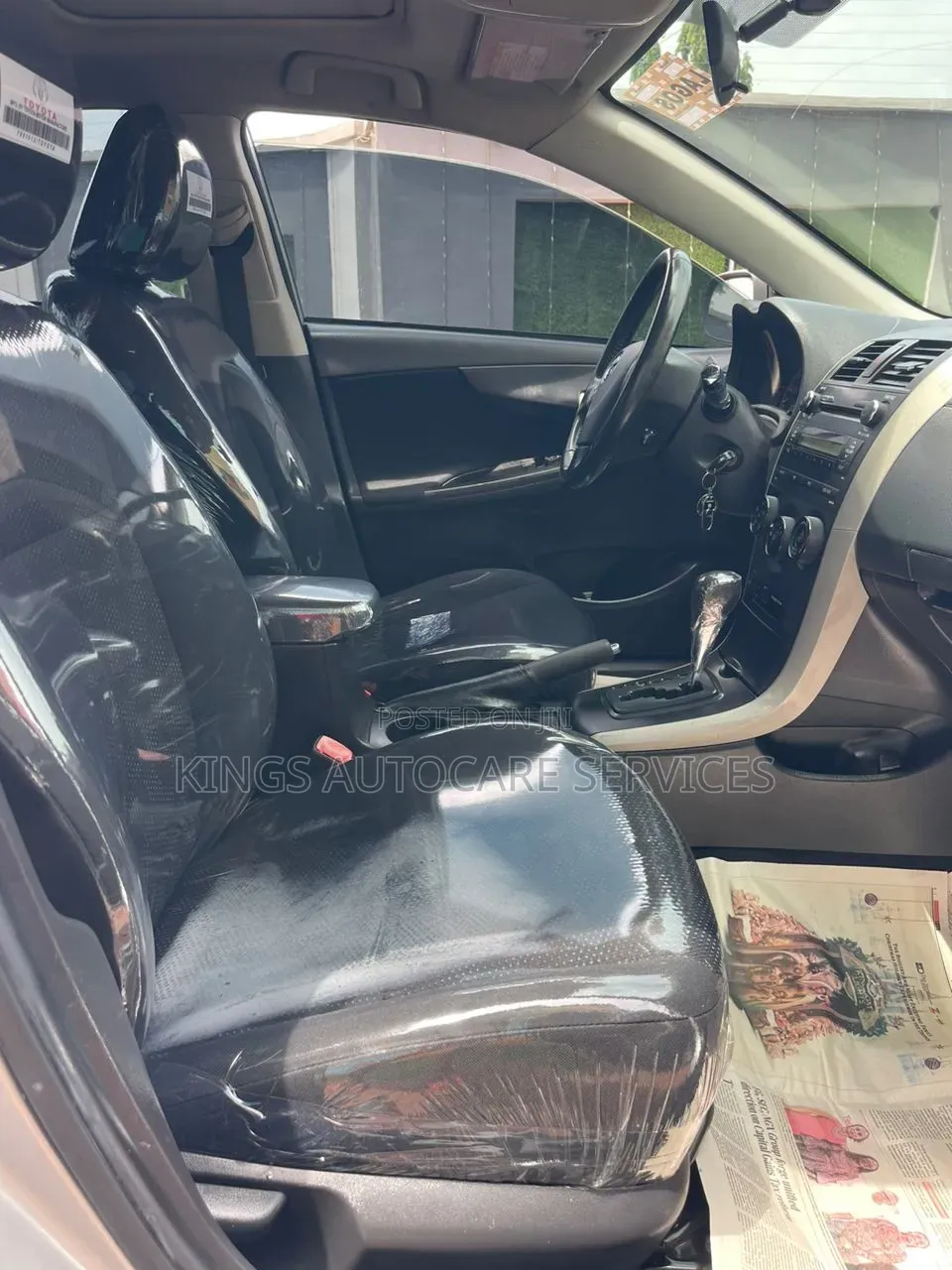 Toyota Corolla 2010 Silver