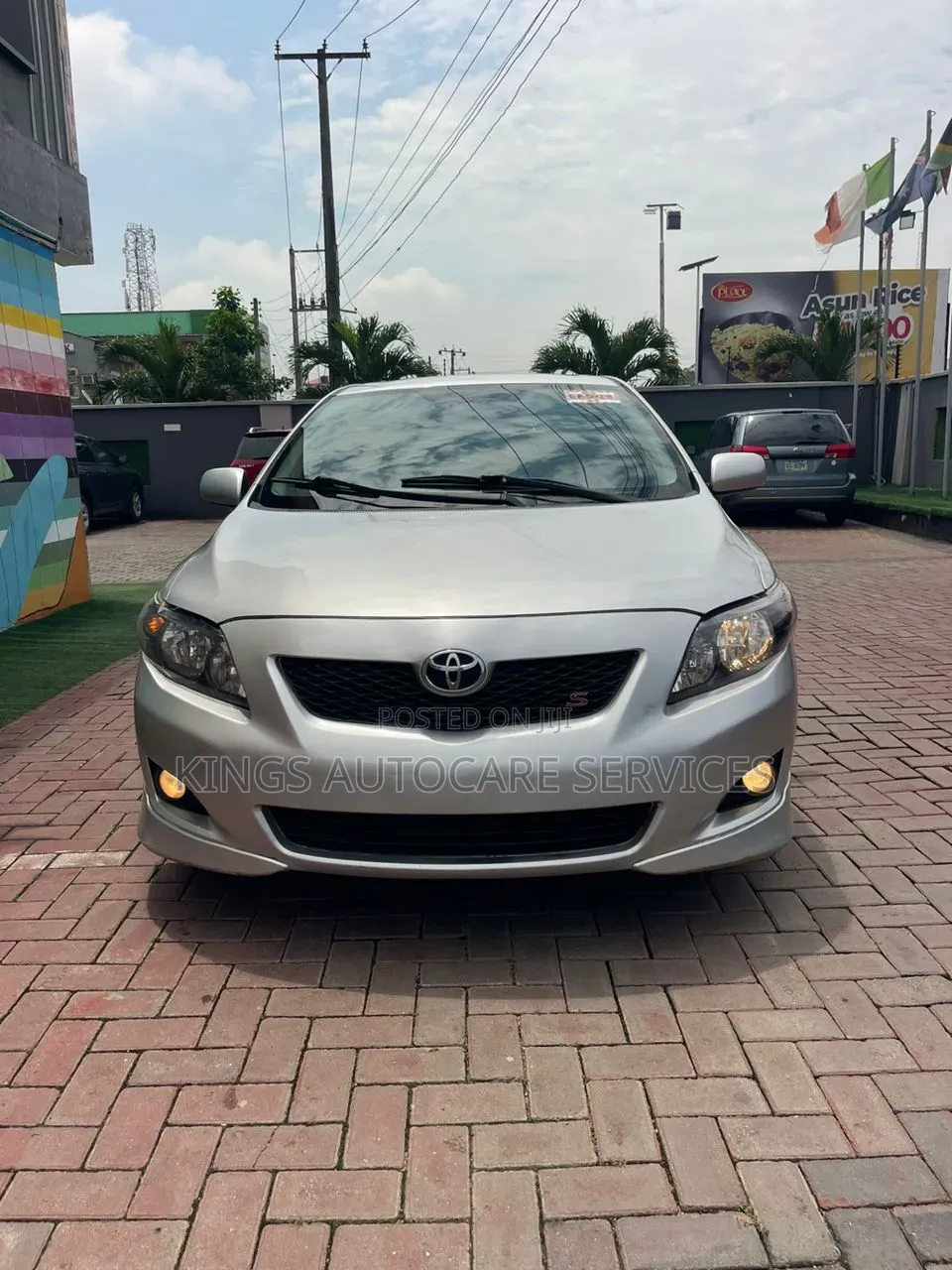 Toyota Corolla 2010 Silver