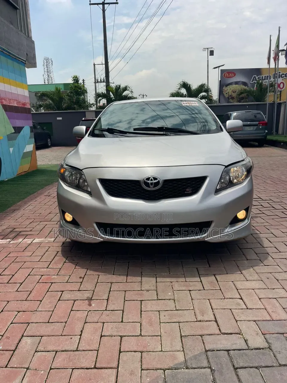 Toyota Corolla 2010 Silver