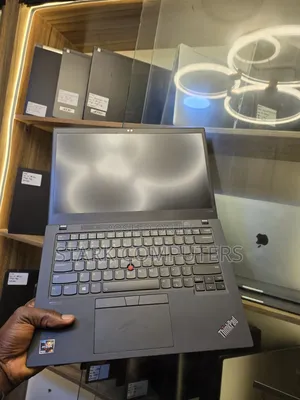 Laptop Lenovo ThinkPad T14s Gen 2 8GB AMD Ryzen 5 SSD 256GB