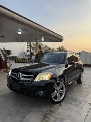 Mercedes-Benz GLK-Class 350 2010 Black