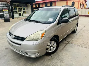 Toyota Sienna 2006 Silver