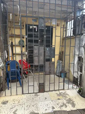 Shop for Sale in a Busy Area