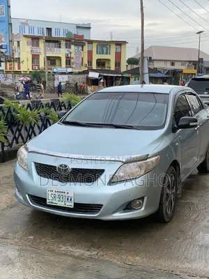 Toyota Corolla LE 4dr Sedan (1.8L 4cyl 4A) 2010 Blue