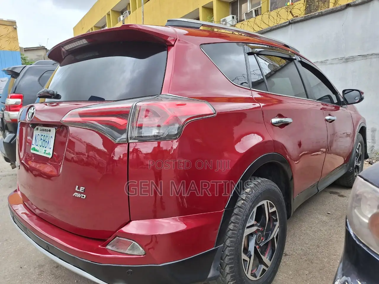 Toyota RAV4 2017 Red