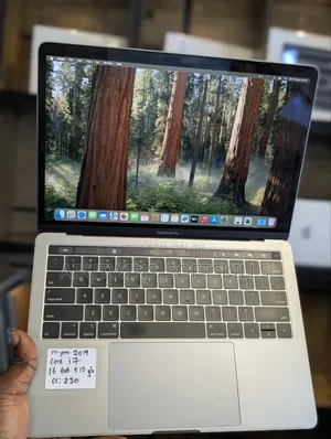 Laptop Apple MacBook Pro 2019 16GB Intel Core i7 SSD 512GB
