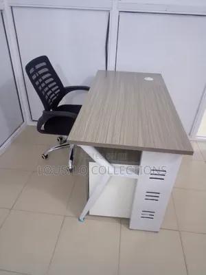 Quality Office Table With 3 Drawer and Chair