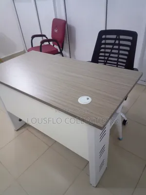 Quality Office Table With 3 Drawer and Chair