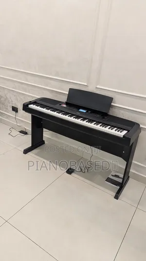 Yamaha Dgx670