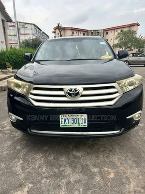 Toyota Highlander 2013 Black