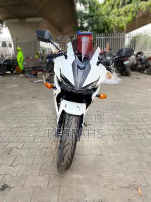 Honda CBR 2018 White