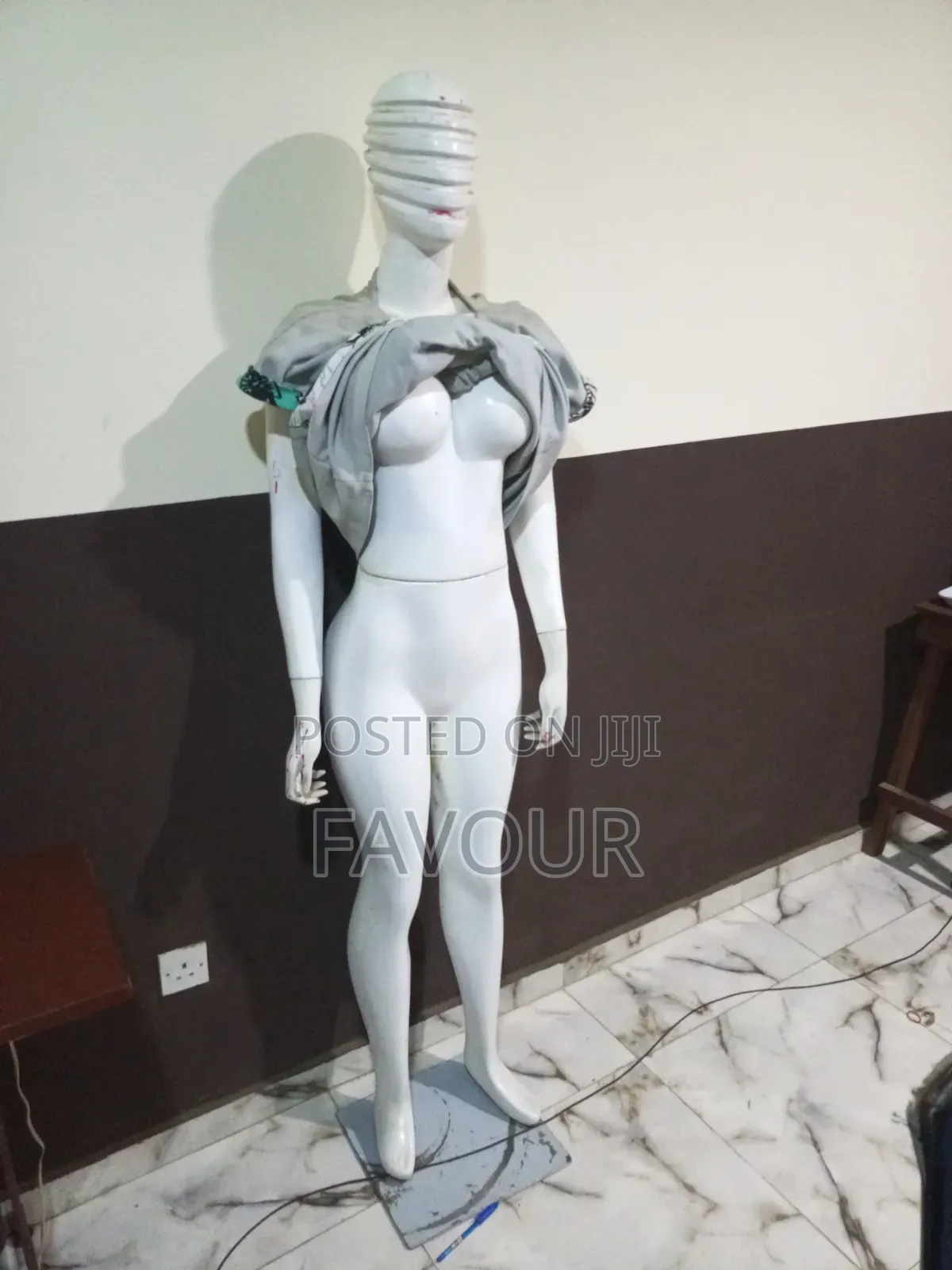 Used Mannequin
