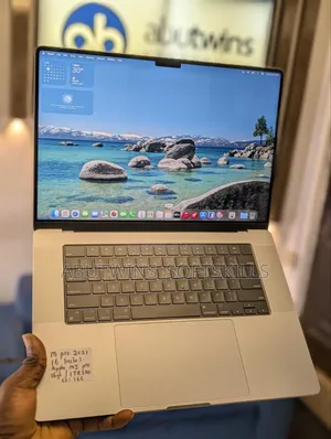 Laptop Apple MacBook Pro 2021 M1 Max 16GB Apple M1 Pro SSD 1T