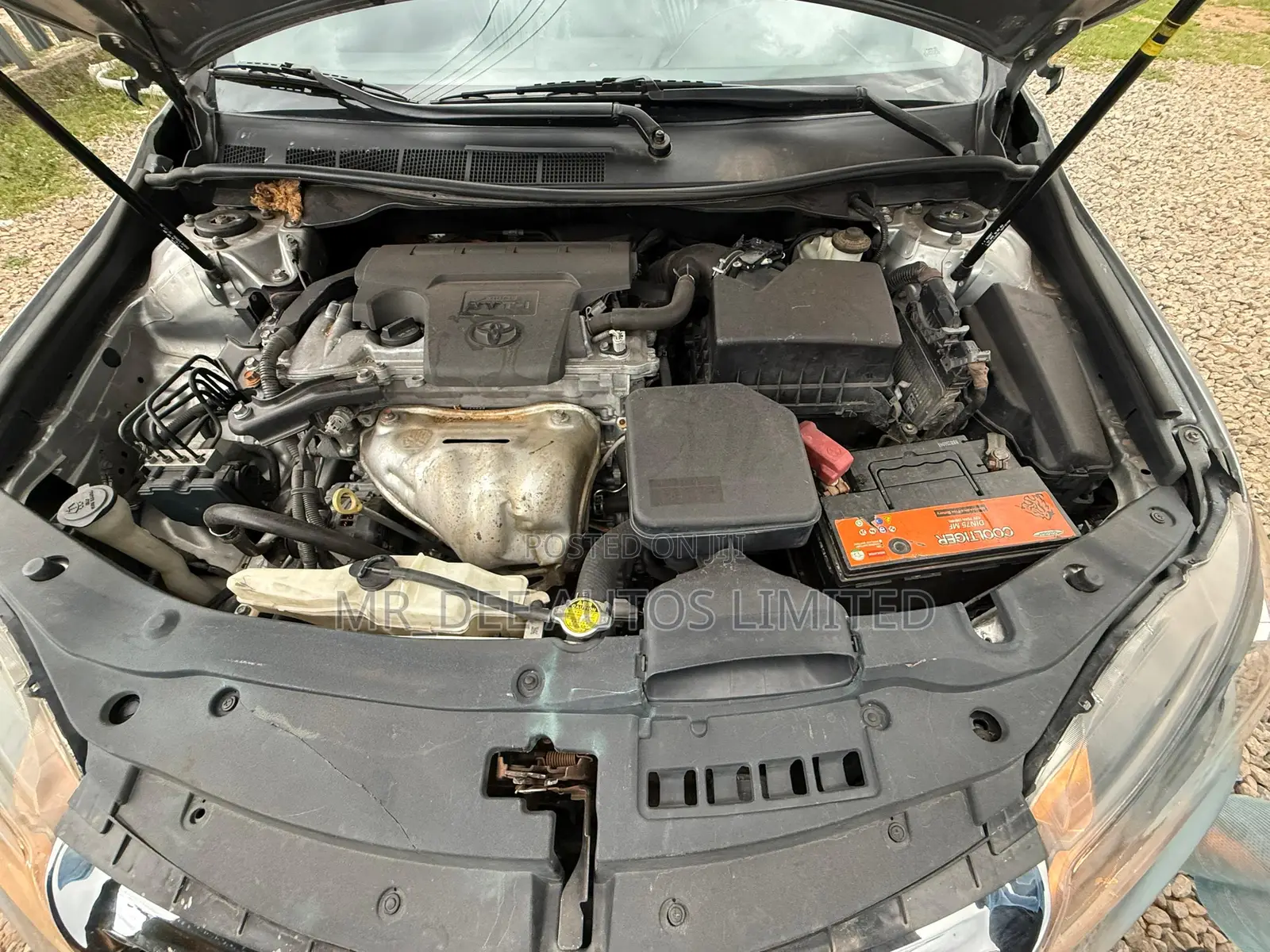 Toyota Camry 2017 Silver