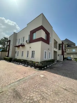 4bdrm Duplex in Kolapo Ishola, Ibadan for rent
