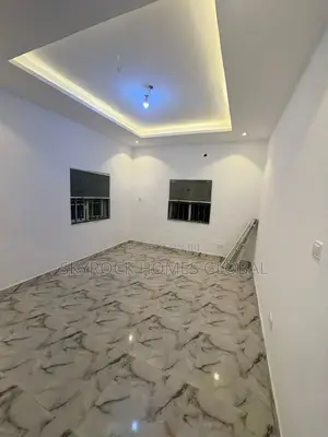 Mini Flat in Ikota for rent
