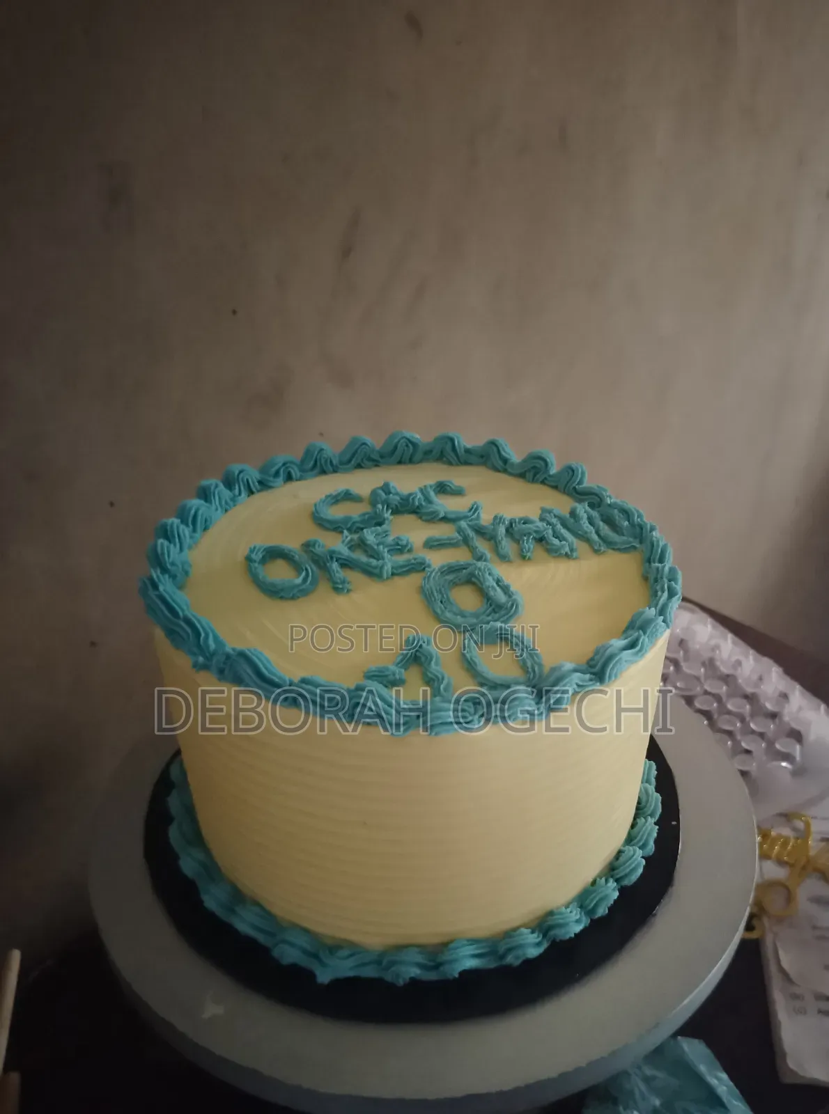 Birthday Cake Available. Kindly Send a Dm to Make an Order