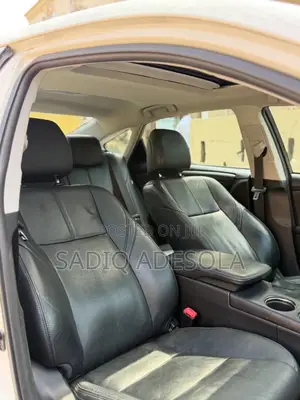 Toyota Avalon 2013 White