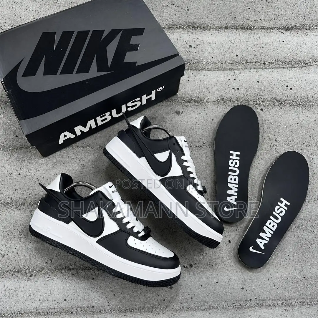 Original Nike Air Force 1 Black and White