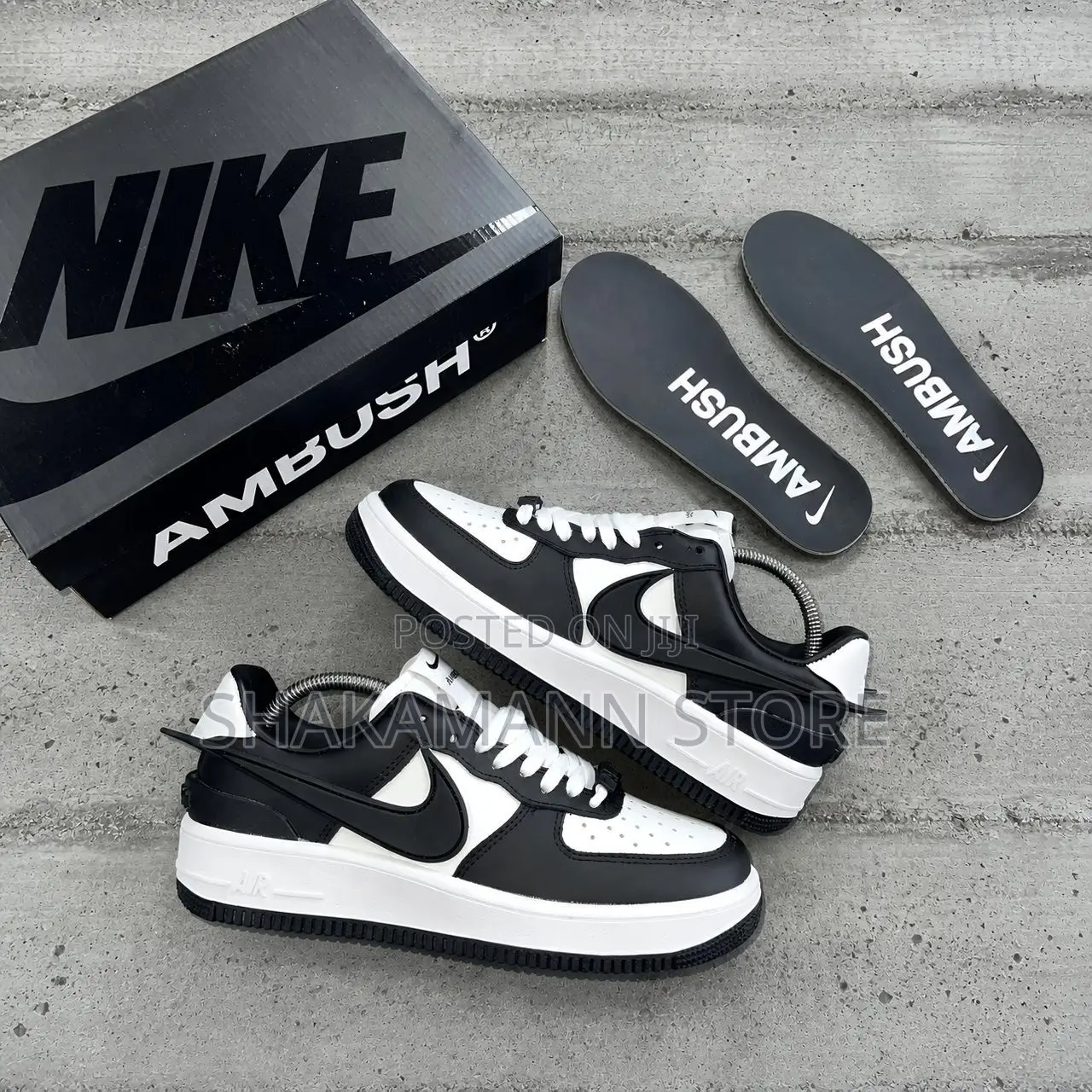 Original Nike Air Force 1 Black and White
