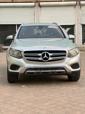 Mercedes-Benz GLC-Class 2016 Silver
