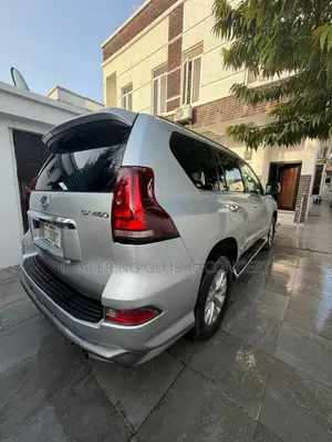Lexus GX 460 Luxury 2016 Silver