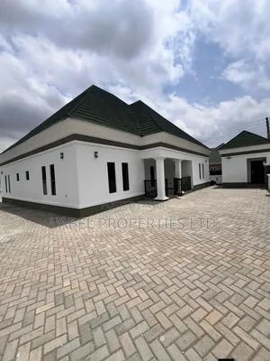 3bdrm Bungalow in Supercell Estate Apo, Wasa for sale