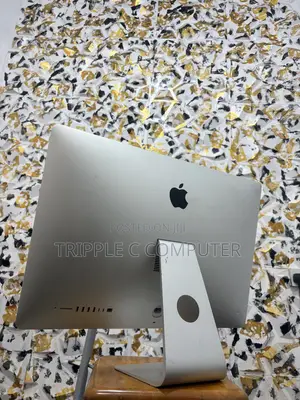 Desktop Computer Apple iMac 8GB Intel Core i5 HDD 1T