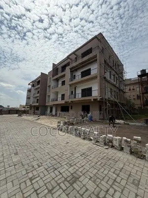 3bdrm Townhouse/Terrace in Gaduwa for sale