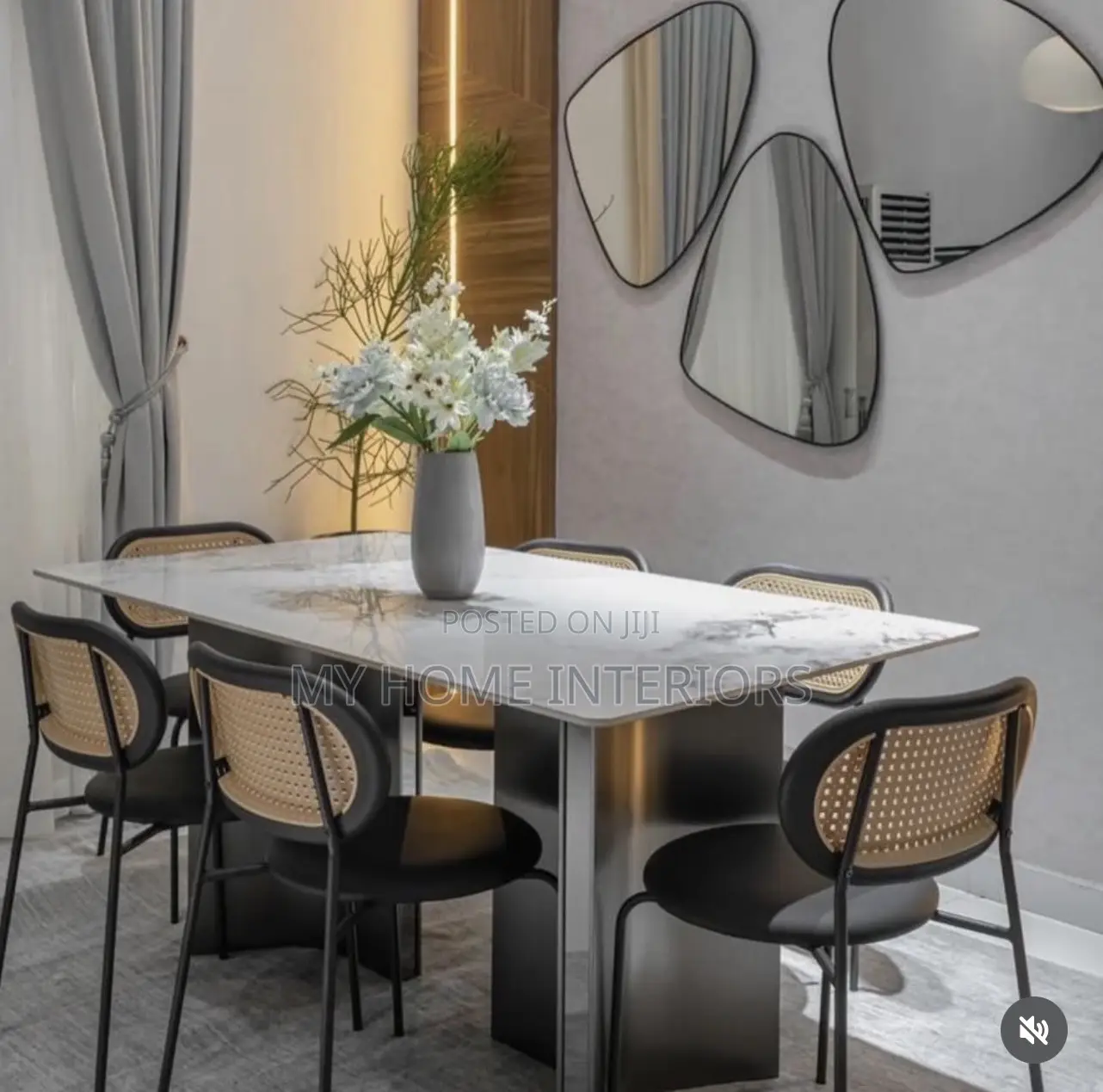 Modern Six(6) Seaters Dinning Set
