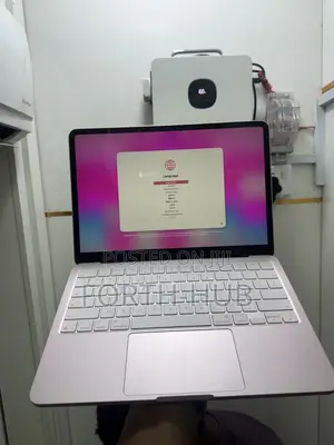 Laptop Apple MacBook Neo 2026 8GB SSD 512GB