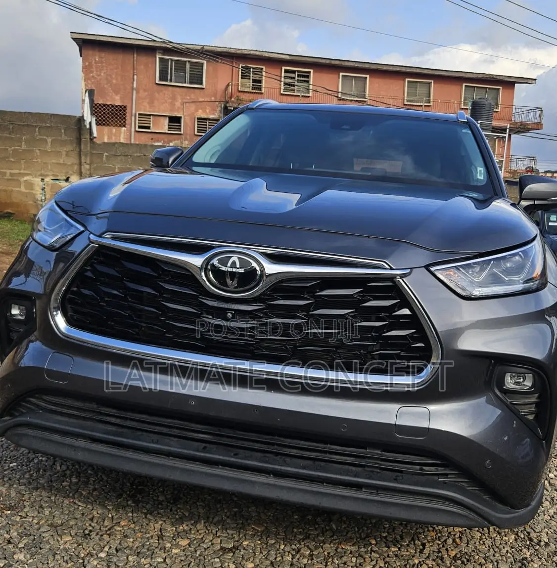 Toyota Highlander 2023 Gray
