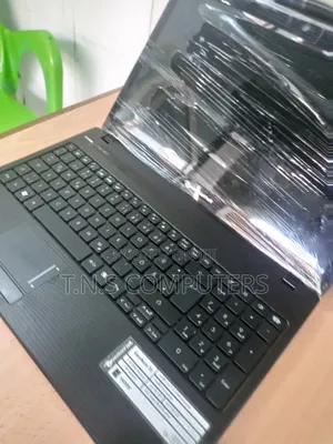 Laptop Packard Bell EasyNote TK37 4GB Intel Core i3 HDD 320GB