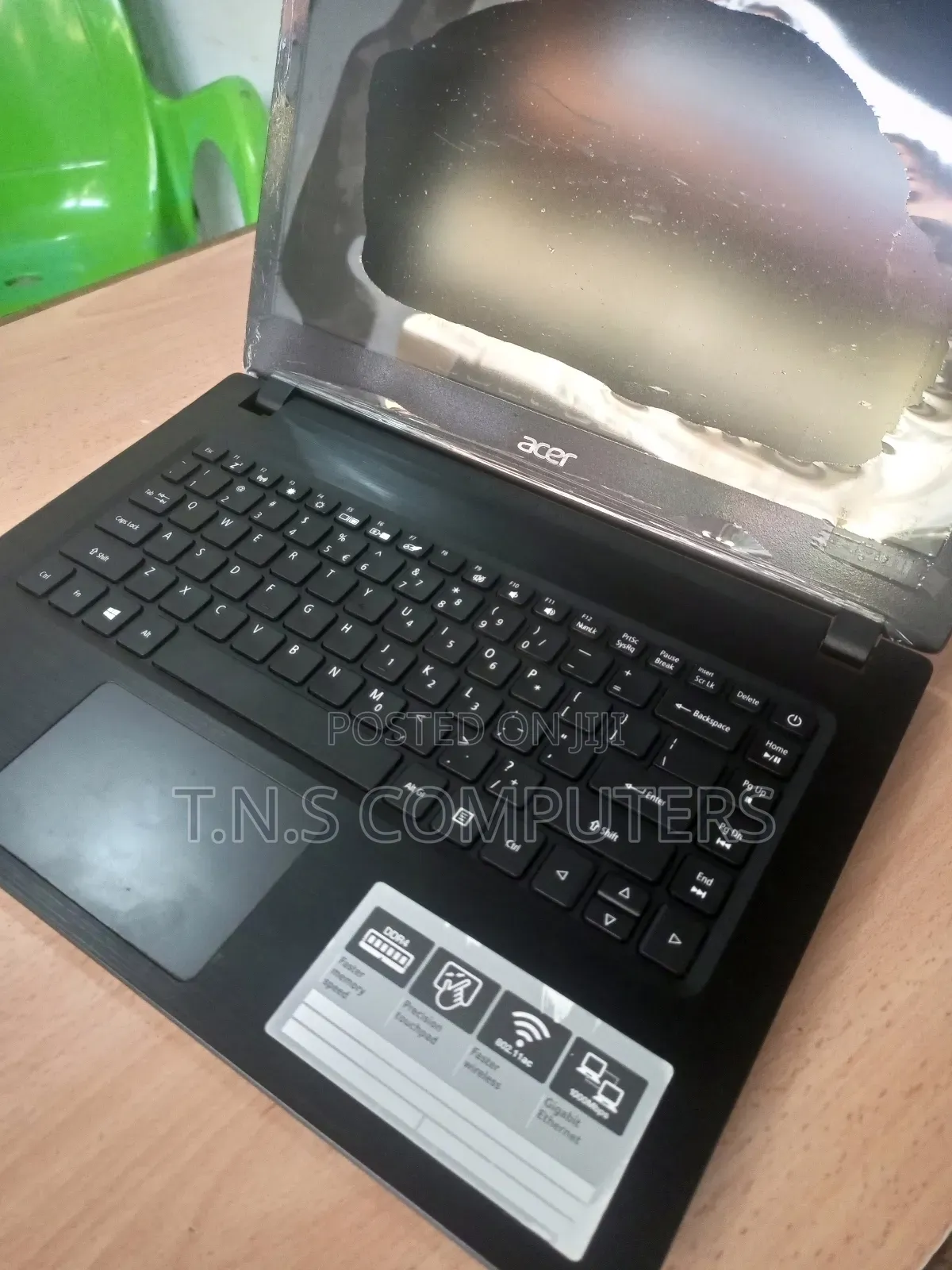 Laptop Acer Aspire E1-472 4GB Intel HDD 320GB