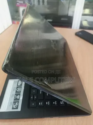 Laptop Acer Aspire E1-472 4GB Intel HDD 320GB
