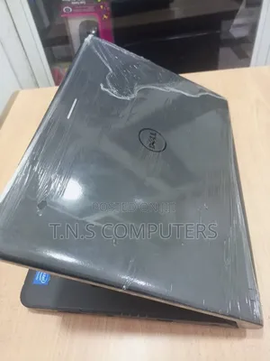 Laptop Dell Inspiron 14 3000 4GB Intel HDD 320GB