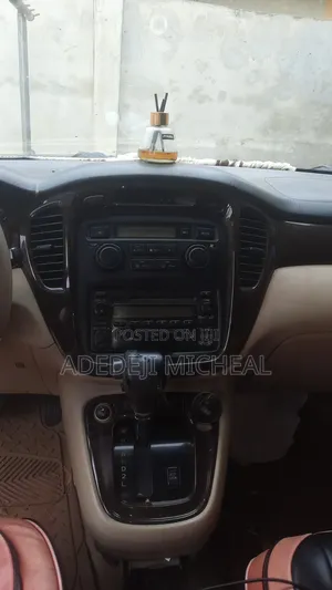 Toyota Highlander 2001 Green
