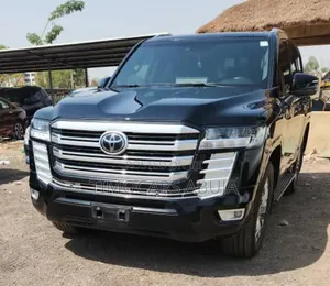 New Toyota Land Cruiser 2025 Black