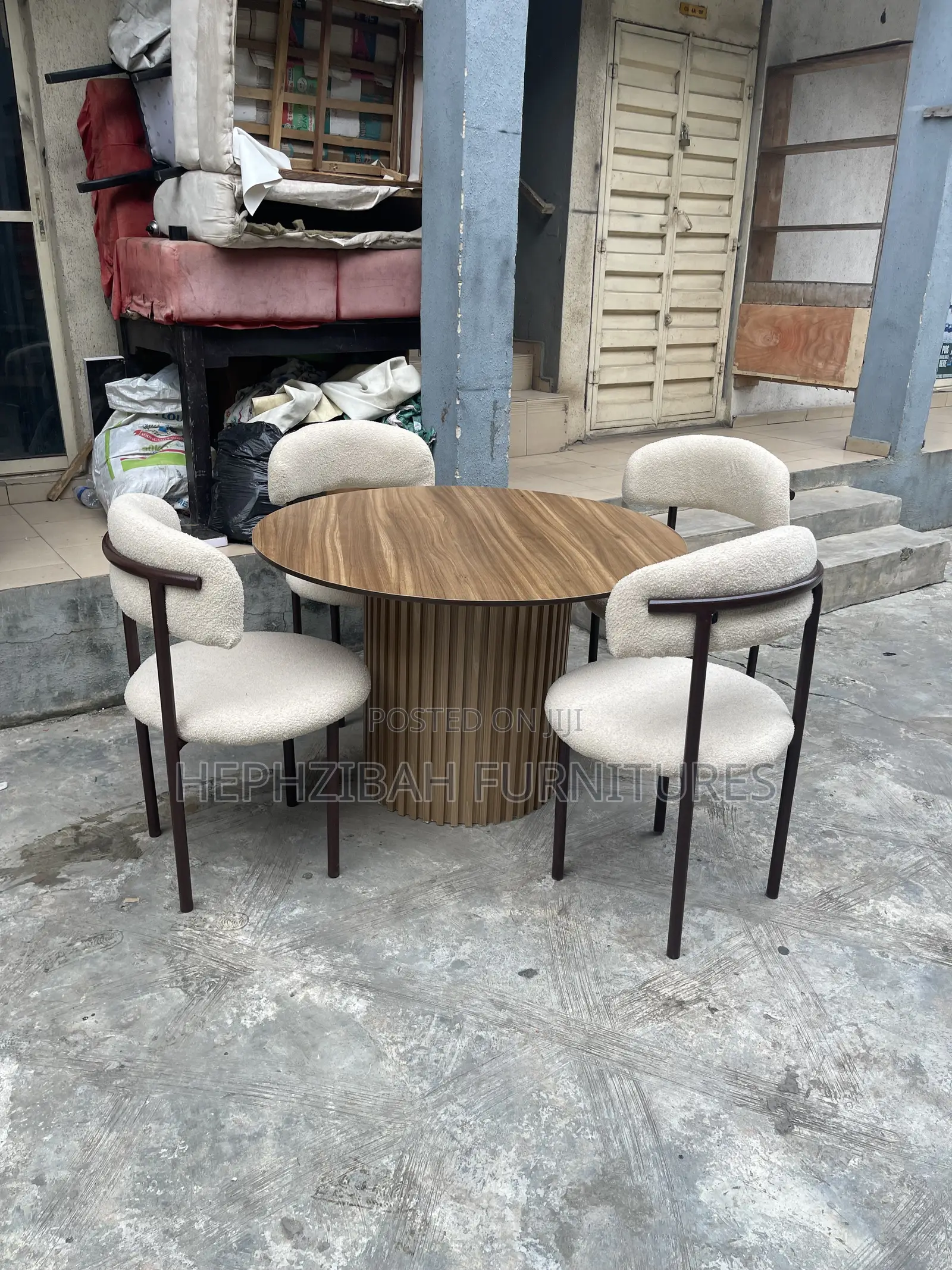 4 Seater Cream/Brown Executive Dining