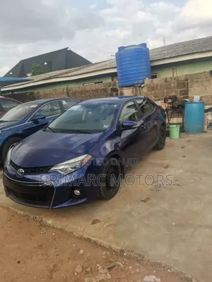 Toyota Corolla L 4dr Sedan (1.8L 4cyl 4A) 2014 Blue
