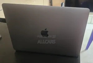 Laptop Apple MacBook Pro 2020 32GB Intel Core i7 SSD 500GB