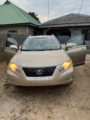 Lexus RX 2010 Gold