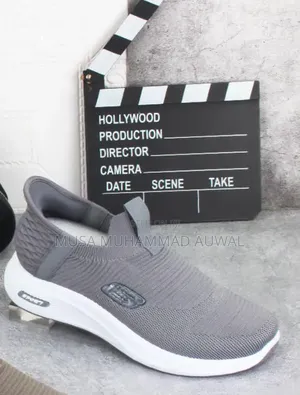 Sketchers Shoes
