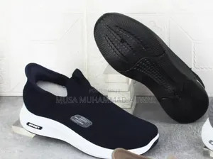 Sketchers Shoes