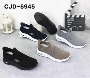 Sketchers Shoes