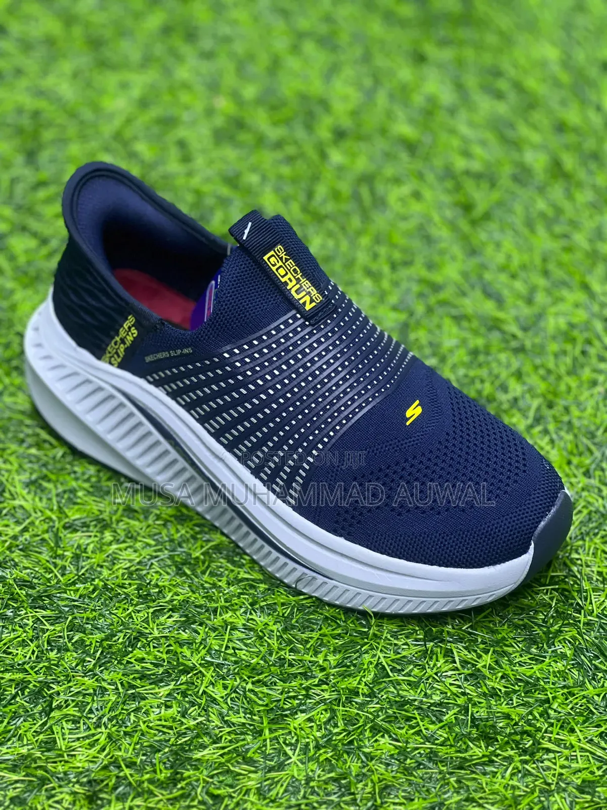 Sketchers Shoes