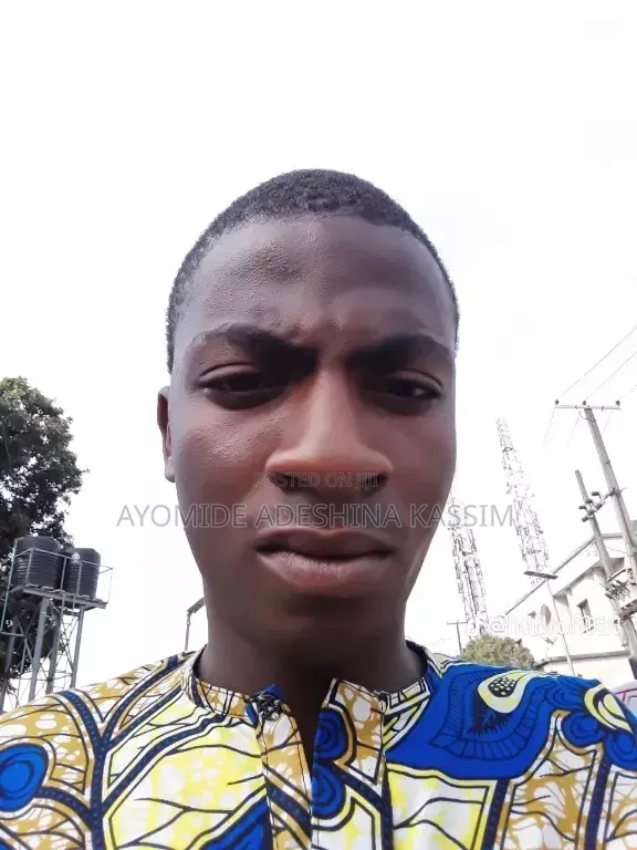 Ayomide Picture
